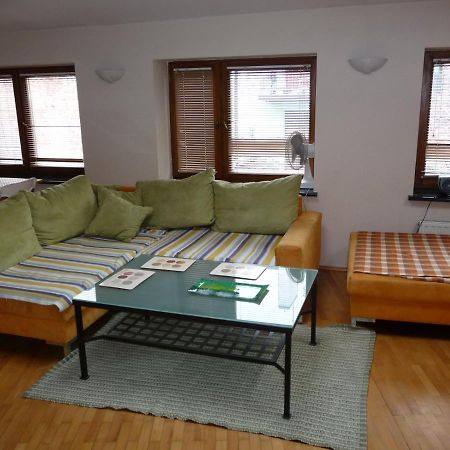 Апартаменти Apartament Na Kazimierzu Краків Екстер'єр фото